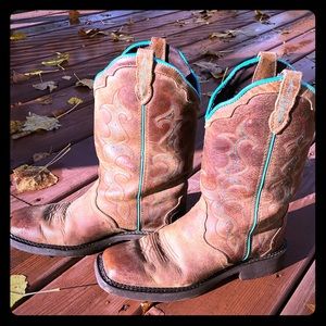 Justin Cowgirl boots